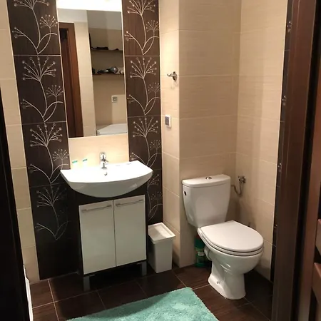 Apartment - Aparts Wilanow Ledochowska