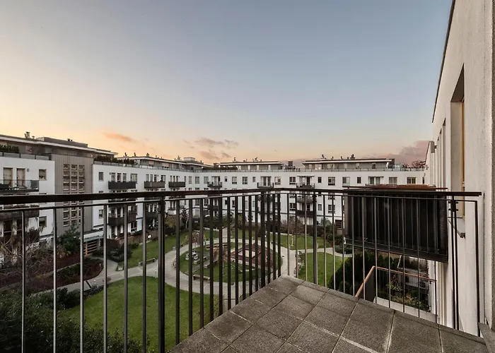 - Aparts Wilanow Ledochowska Varsovie